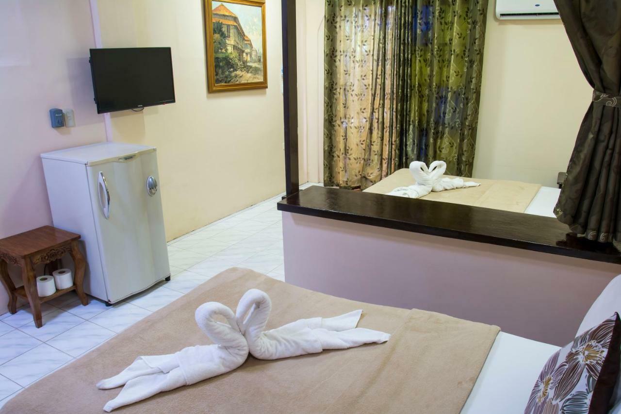 Deparis Beach Resort Balabag  Екстер'єр фото