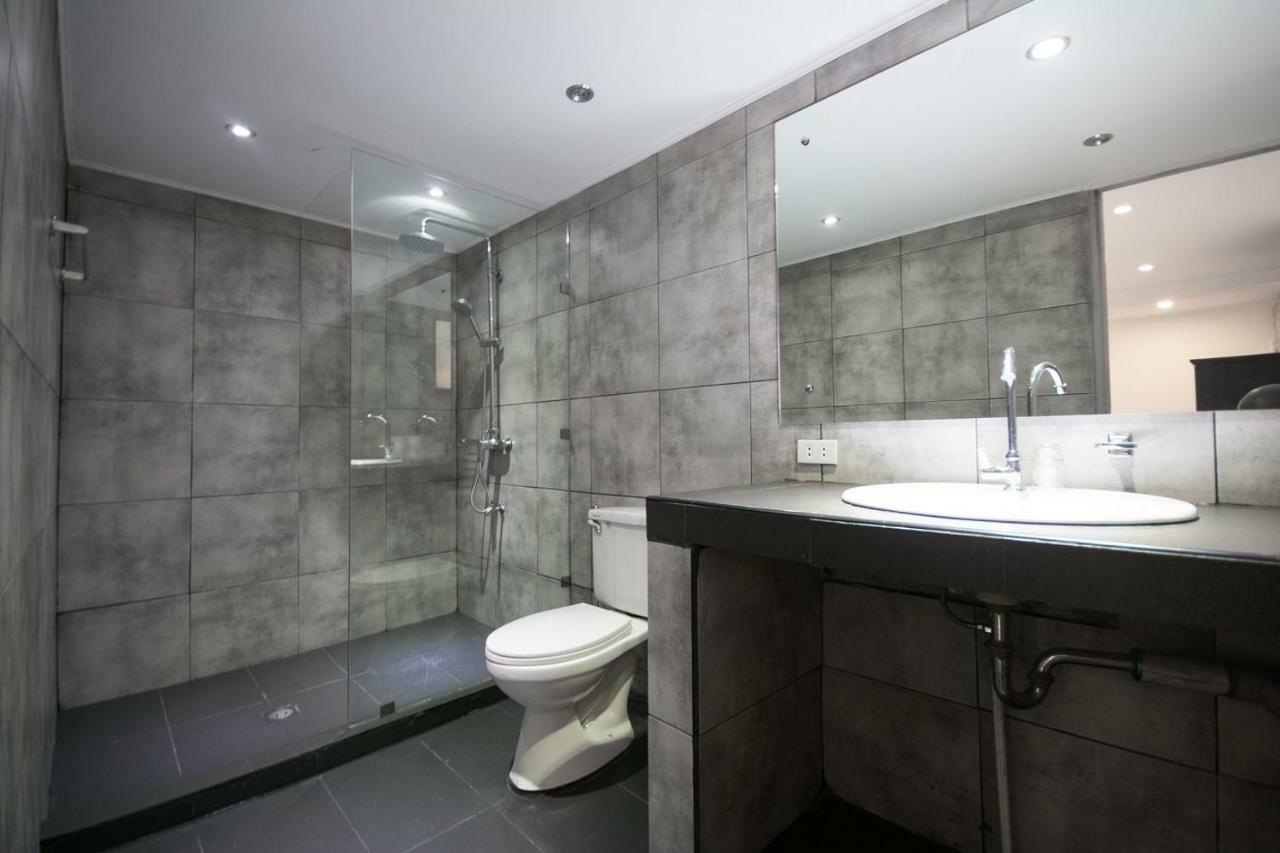 Deparis Beach Resort Balabag  Екстер'єр фото
